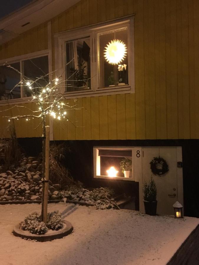 Bo Centralt I Vaernamo Värnamo Exterior foto