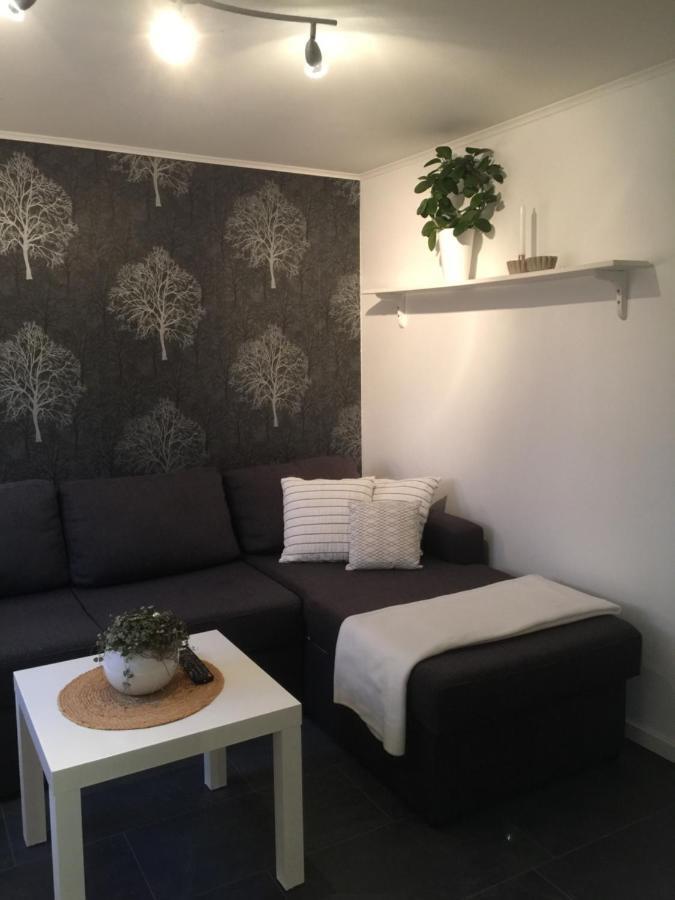 Bo Centralt I Vaernamo Värnamo Exterior foto